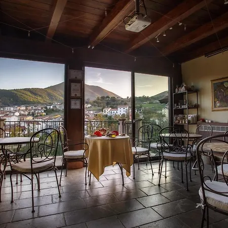 La Voce Del Fiume Dimora Storica Di Charme Bed & Breakfast 4*